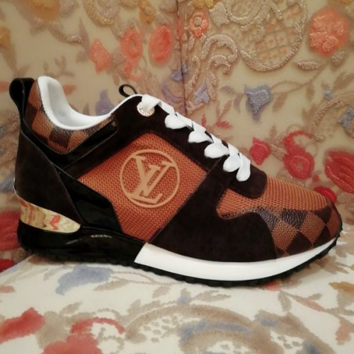 l0*is-V*t0n-run-away-sneaker-13