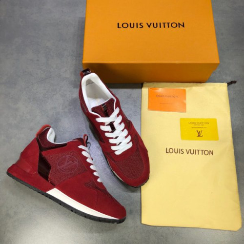 l0*is-V*t0n-run-away-sneaker-15