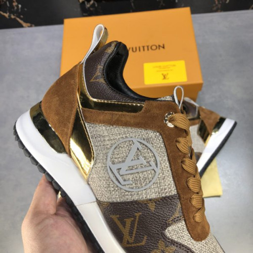 l0*is-V*t0n-run-away-sneaker-16