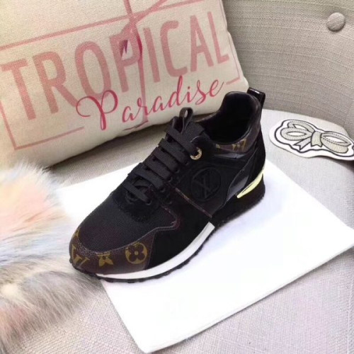 l0*is-V*t0n-run-away-sneaker-3