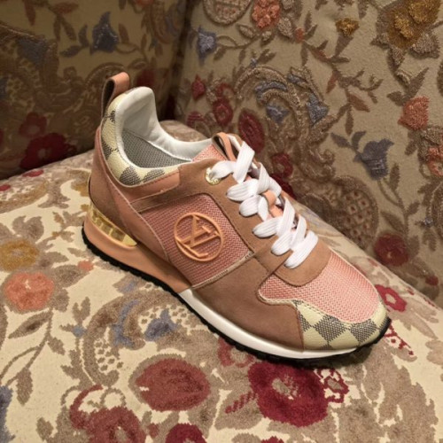 l0*is-V*t0n-run-away-sneaker-8
