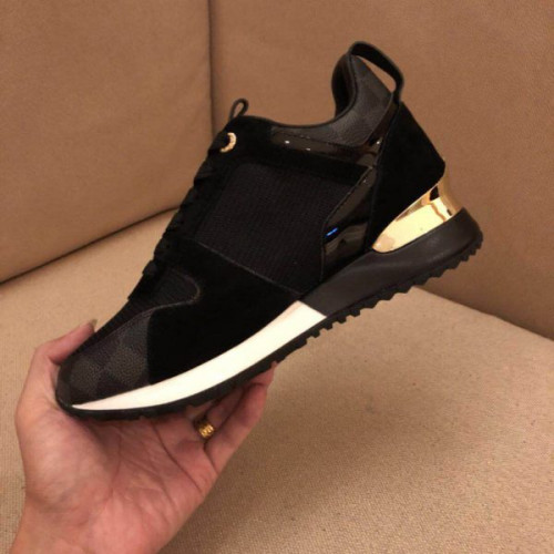 l0*is-V*t0n-run-away-sneaker-9