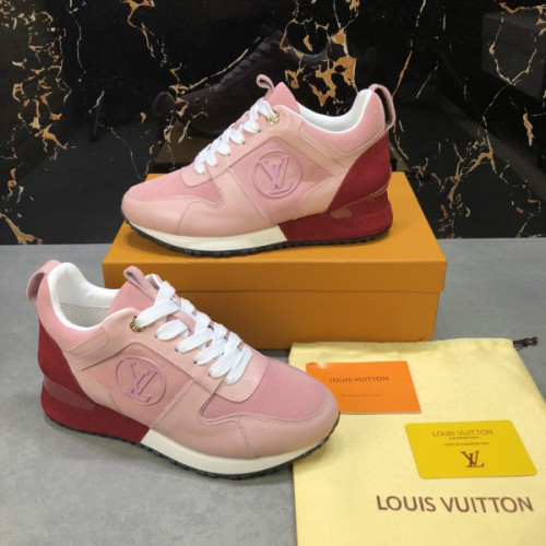 l0*is-V*t0n-run-away-sneaker