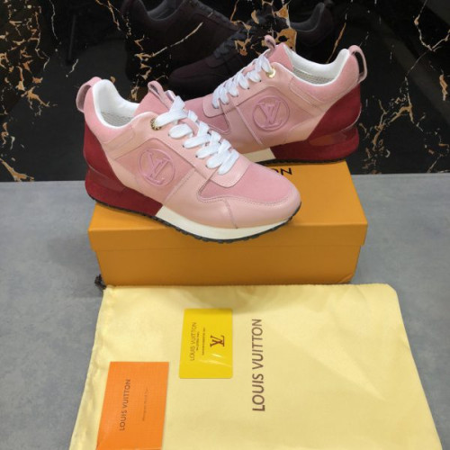 l0*is-V*t0n-run-away-sneaker