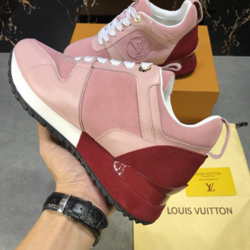l0*is-V*t0n-run-away-sneaker