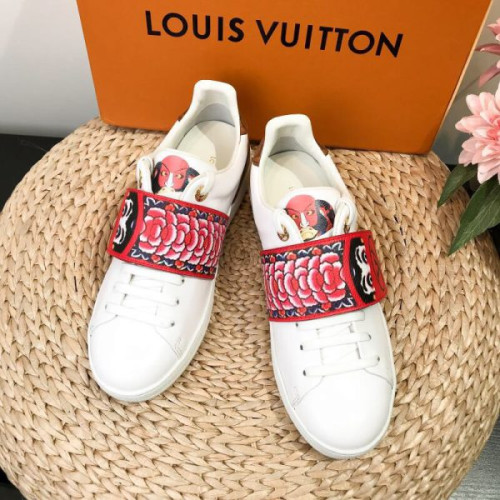 l0*is-V*t0n-shoes-154-2-5-5-3