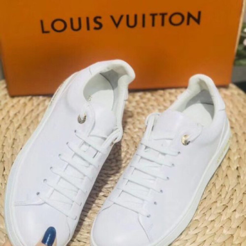 l0*is-V*t0n-shoes-154-2-5-5-8