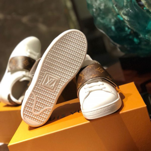 l0*is-V*t0n-shoes-61
