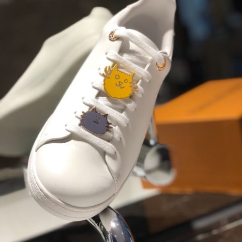 l0*is-V*t0n-shoes-67