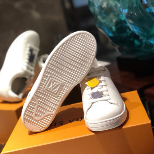 l0*is-V*t0n-shoes-67