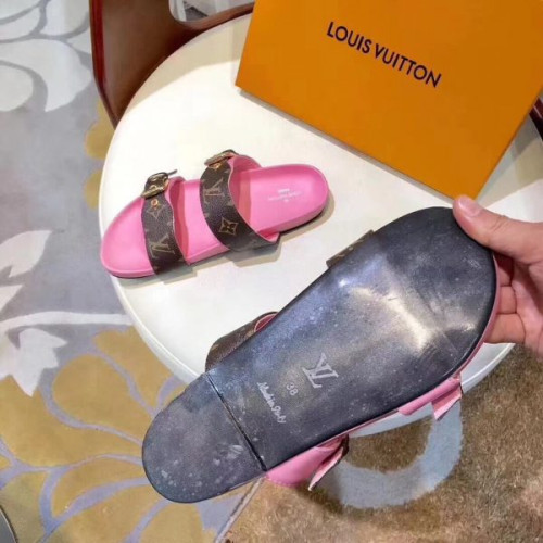 l0*is-V*t0n-slippers-8
