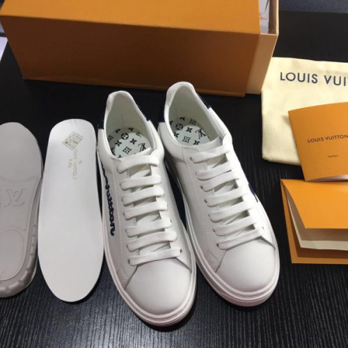 l0*is-V*t0n-sneakers-7