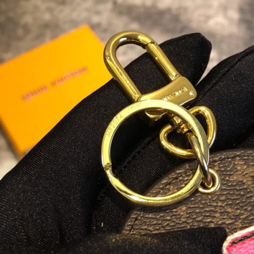 l0*is-V*t0n-stories-bag-charm-and-key-holder