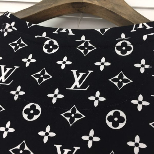 l0*is-V*t0n-t-shirts-3