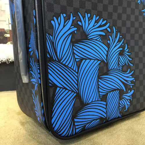 l0*is-V*t0n-travel-box-replica-bag-4
