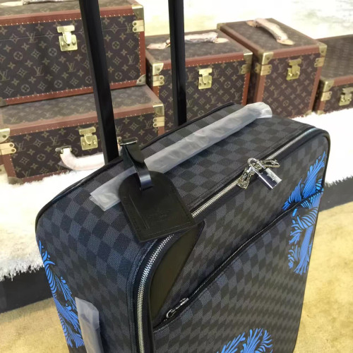 l0*is-V*t0n-travel-box-replica-bag-4