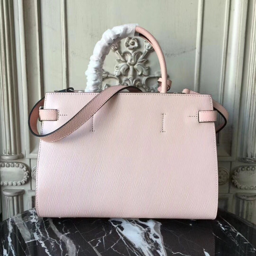 l0*is-V*t0n-twist-tote-2