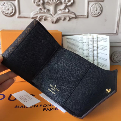 l0*is-V*t0n-wallet-3