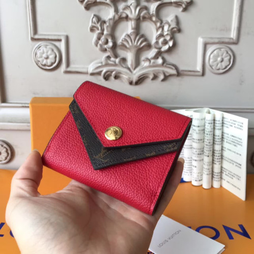l0*is-V*t0n-wallet-4