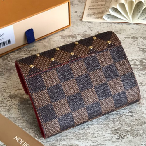 l0*is-V*t0n-wallet-51