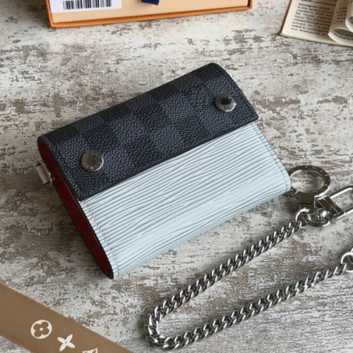 l0*is-V*t0n-wallet-62