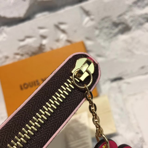 l0*is-V*t0n-wallet-6