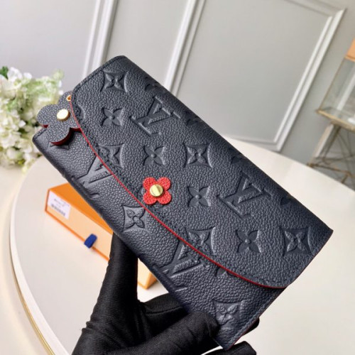 l0*is-V*t0n-wallet-74