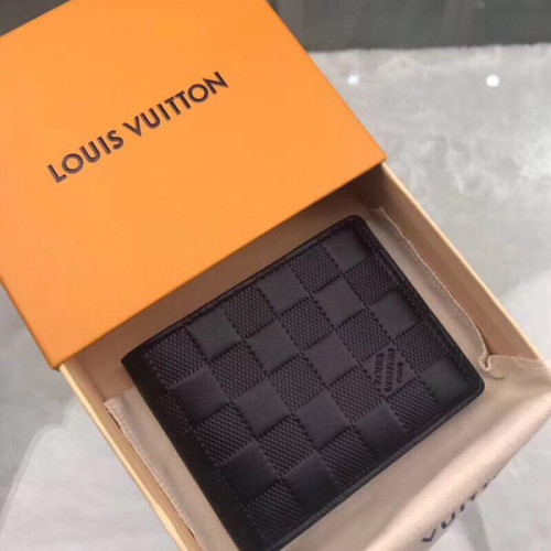 l0*is-V*t0n-wallet-86