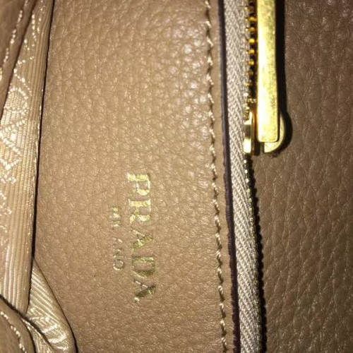 Pra*a-bag-108