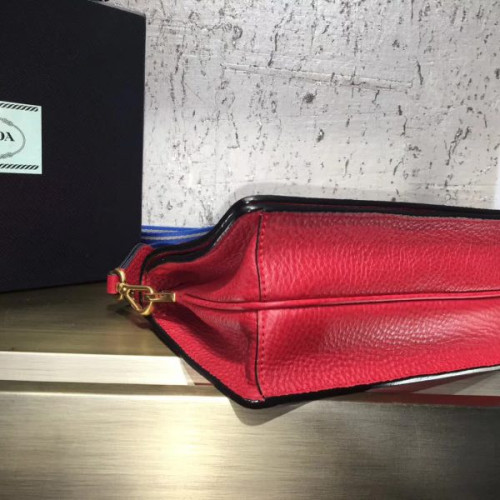 Pra*a-bag-109