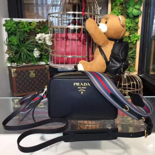 Pra*a-bag-126