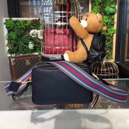 Pra*a-bag-126
