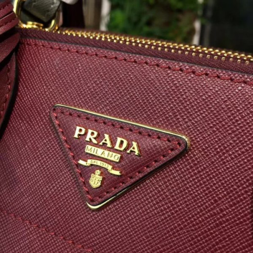Pra*a-bag-131