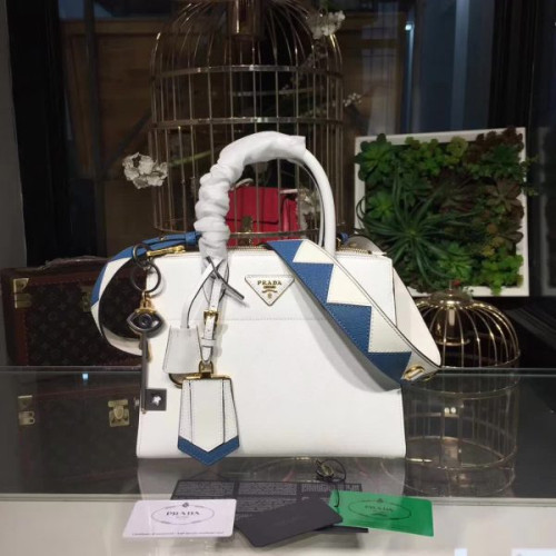 Pra*a-bag-135