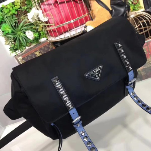 Pra*a-bag-153