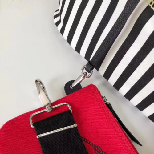 Pra*a-bag-182