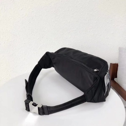 Pra*a-bag-186