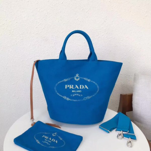 Pra*a-bag-196