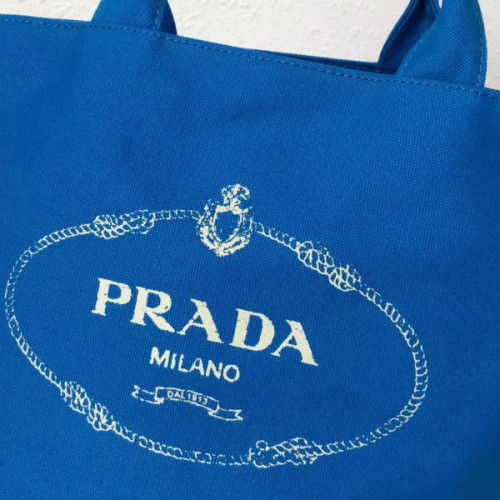 Pra*a-bag-196
