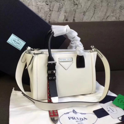 Pra*a-bag-43
