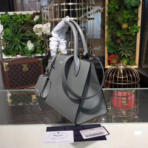 Pra*a-bag-54