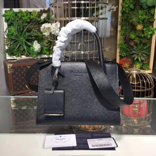 Pra*a-bag-55