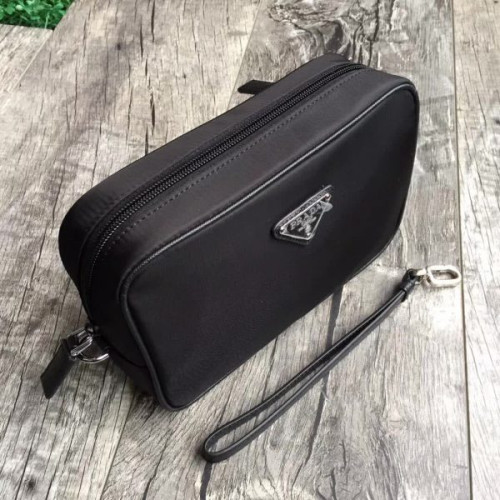 Pra*a-bag-83