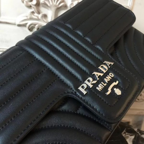 Pra*a-bag-8