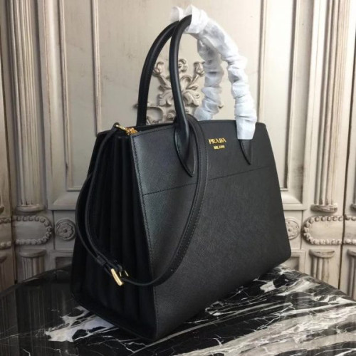 Pra*a-bag-91
