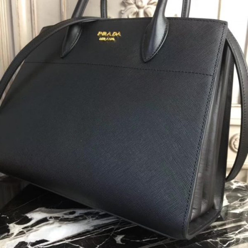 Pra*a-bag-91