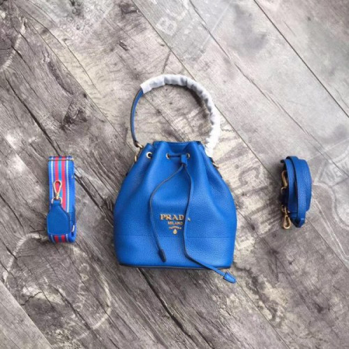 Pra*a-bucket-bag-2