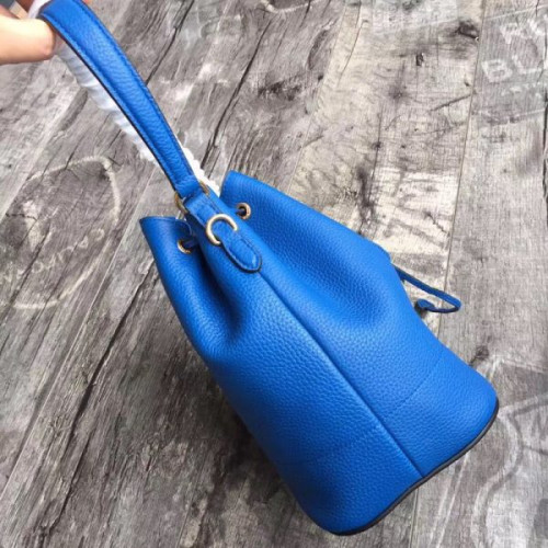 Pra*a-bucket-bag-2