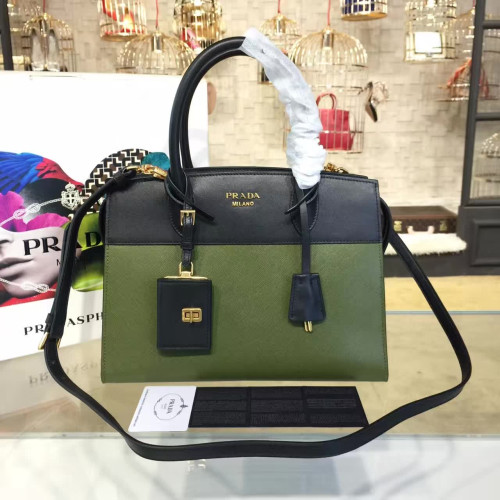 Pra*a-esplanade-replica-bag-6