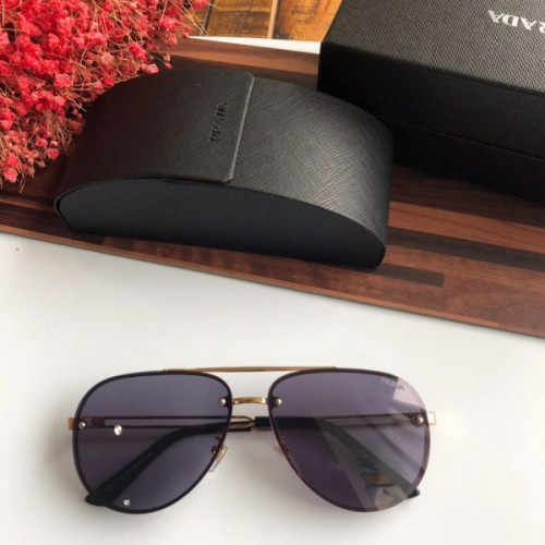Pra*a-glasses-5